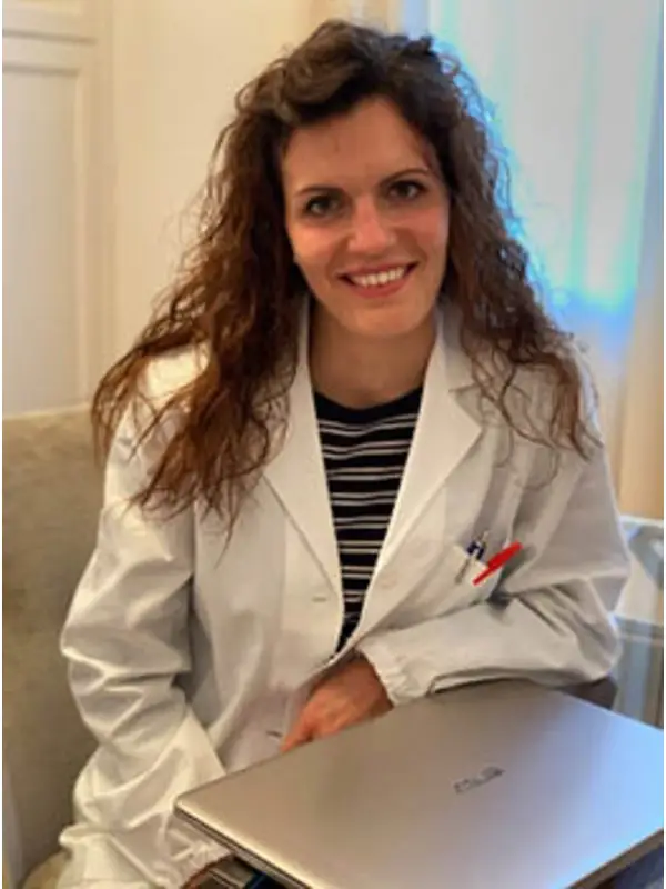 DR.SSA. AMANDA MANNUCCI 
